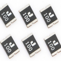 實(shí)際應(yīng)用對保險絲額定電流的要求